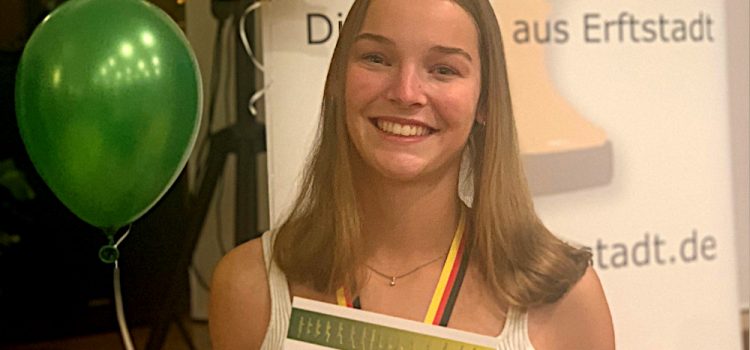 Nina Hachenburg bei Erftstädter Sportler-Ehrung für herausragende Leistungen geehrt